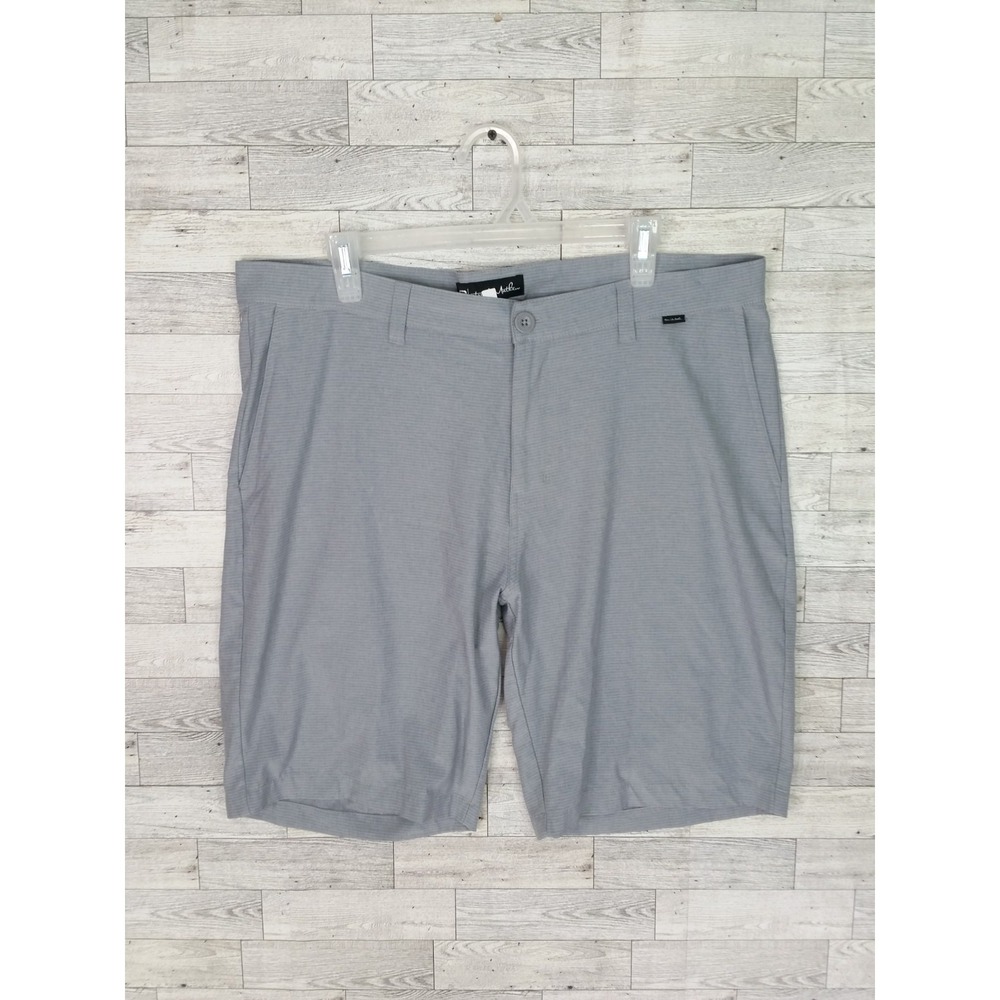 Travis Mathew Sand Harbor 1MW397 Lifestyle Performance Golf Shorts Size 40‎ Gray